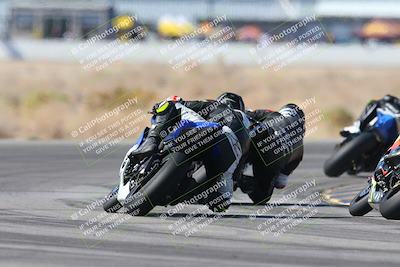 media/Oct-19-2024-CVMA (Sat) [[7df39c5a0d]]/Race 4-Formula Middleweight/